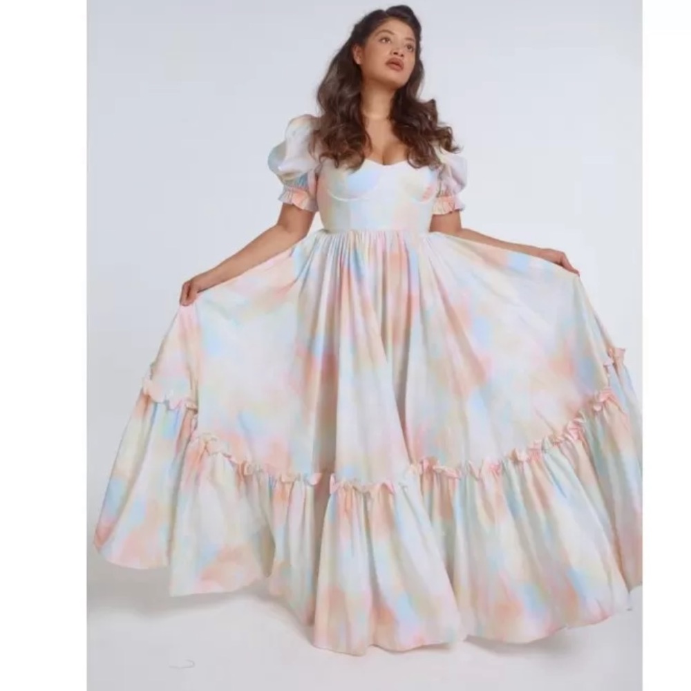 Selkie Chalk Ritz Gown